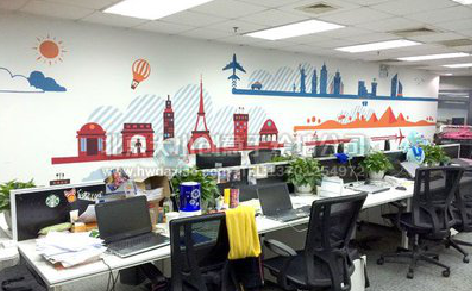 广汉教你设计办公室墙绘的方法。